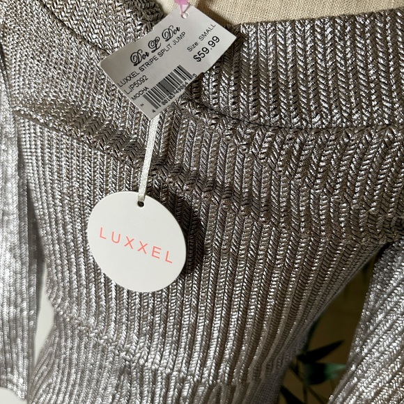 LUXXEL STRIPLE SPLIT JUMP SIZE SMALL - Picture 6 of 8